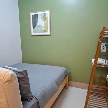 מנילה Shore 1 & 3 Residences Moa 1Br With Balcony By Darpm מראה חיצוני תמונה