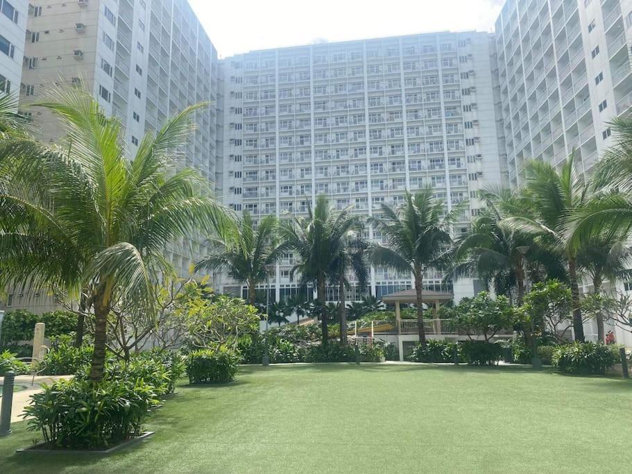 מנילה Shore 1 & 3 Residences Moa 1Br With Balcony By Darpm מראה חיצוני תמונה