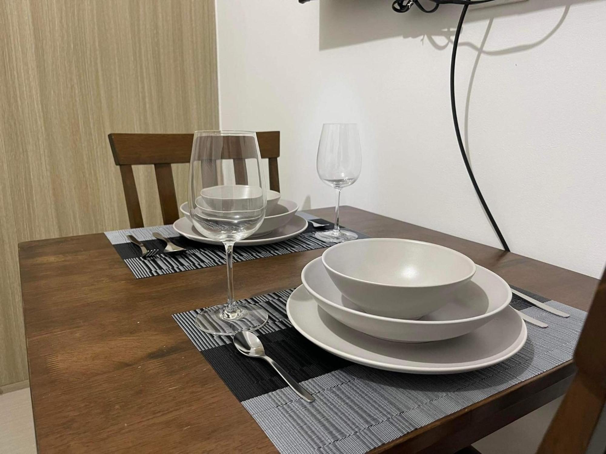 מנילה Shore 1 & 3 Residences Moa 1Br With Balcony By Darpm מראה חיצוני תמונה