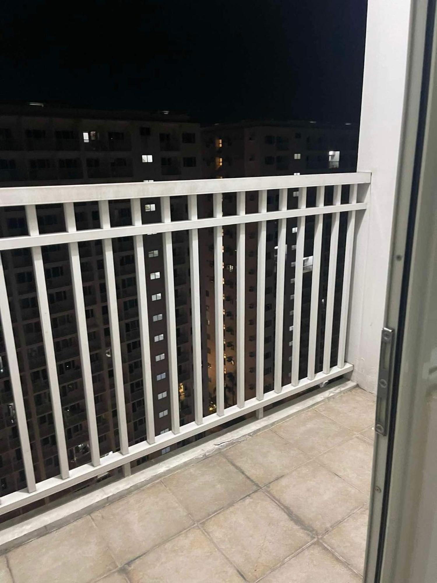 מנילה Shore 1 & 3 Residences Moa 1Br With Balcony By Darpm מראה חיצוני תמונה